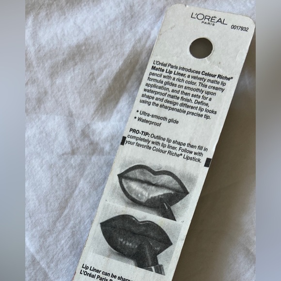 TWO Brand New L’Oréal Liners👄 LipLiner 💜Violet/Lilac &👁️EyeBrown/EyeLiner Pencil - Picture 11 of 12